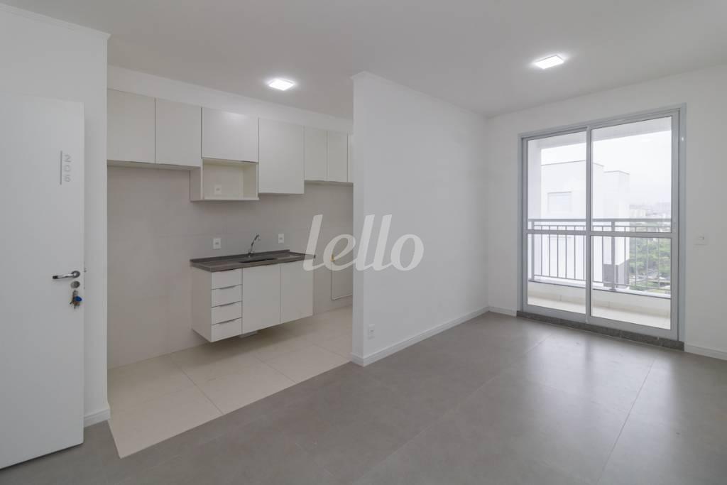 01 SALA de Apartamento para alugar, Padrão com 50 m², 1 quarto e 1 vaga em Rudge Ramos - São Bernardo do Campo