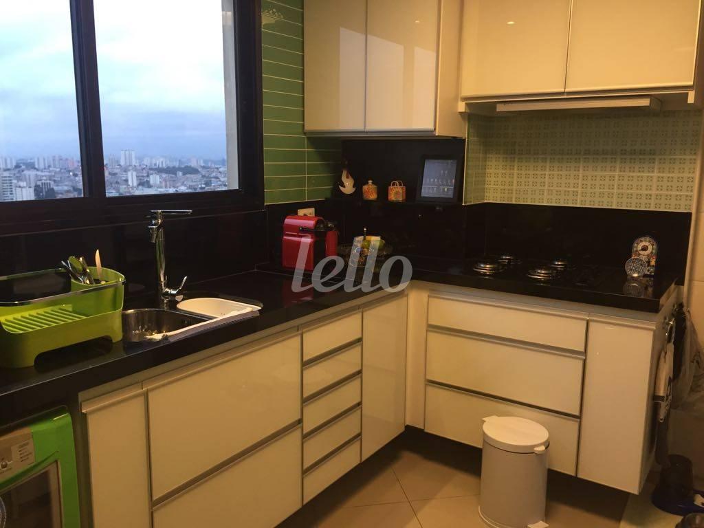 COZINHA de Apartamento à venda, Duplex com 161 m², 3 quartos e 4 vagas em Vila Carrão - São Paulo