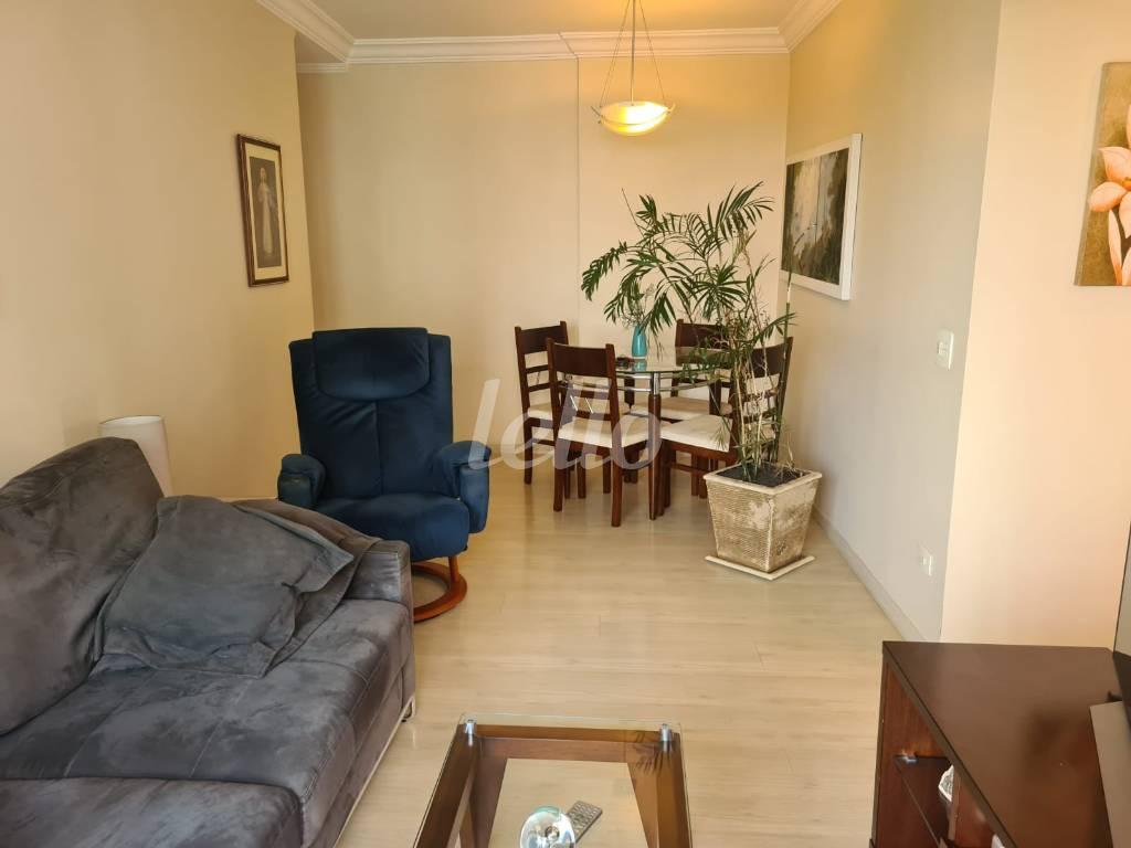 SALA de Apartamento à venda, Padrão com 61 m², 2 quartos e 1 vaga em Jardim Vila Mariana - São Paulo