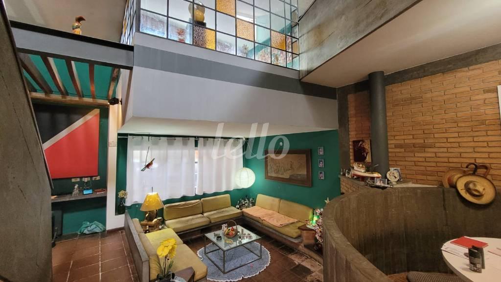 SALA de Casa à venda, sobrado com 194 m², 3 quartos e 2 vagas em Água Rasa - São Paulo