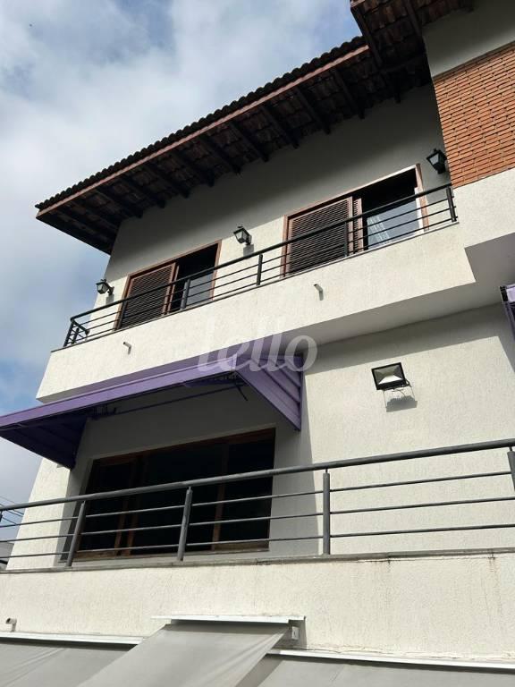 FACHADA de Casa para alugar, sobrado com 780 m², e 5 vagas em Vila Madalena - São Paulo