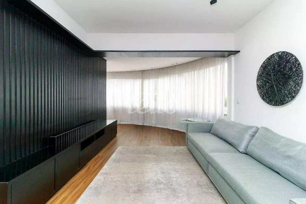 SALA de Apartamento à venda, Padrão com 116 m², 2 quartos e 3 vagas em Brooklin Paulista - São Paulo