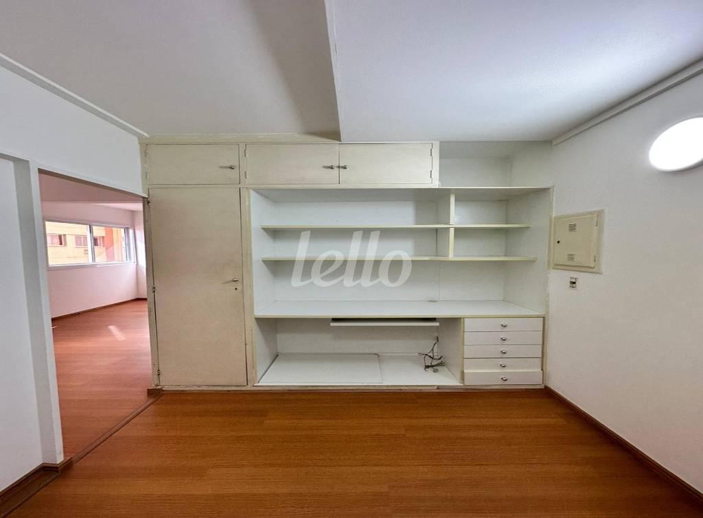 ESCRITORIO de Apartamento à venda, Padrão com 66 m², 1 quarto e 1 vaga em Vila Mariana - São Paulo