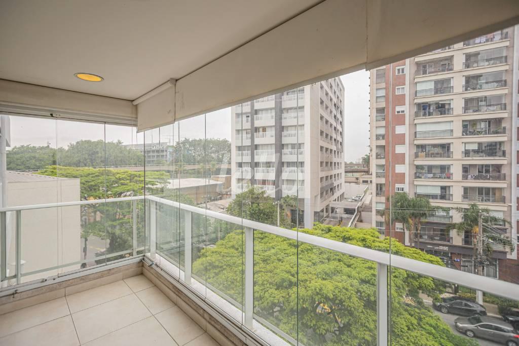 VARANDA de Apartamento para alugar, Padrão com 47 m², 1 quarto e 1 vaga em Campo Belo - São Paulo