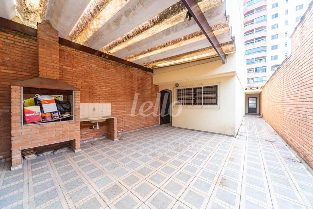 QUINTAL E ÁREA GOURMET de Casa à venda, sobrado com 215 m², 3 quartos e 2 vagas em Vila Vivaldi - São Bernardo do Campo