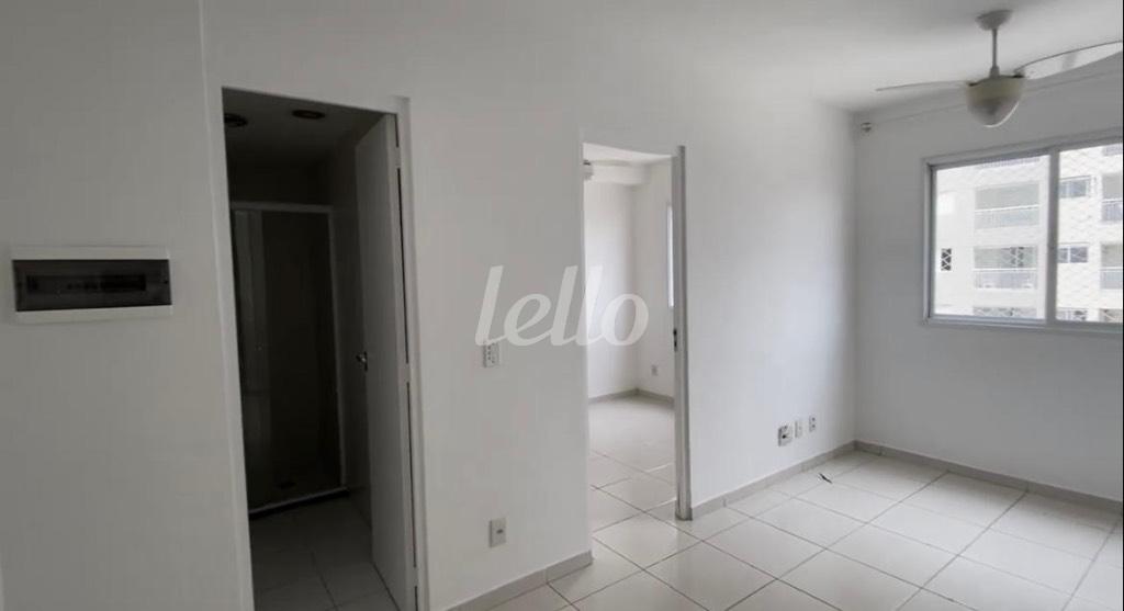 SALA de Apartamento à venda, Padrão com 33 m², 1 quarto e em Cambuci - São Paulo