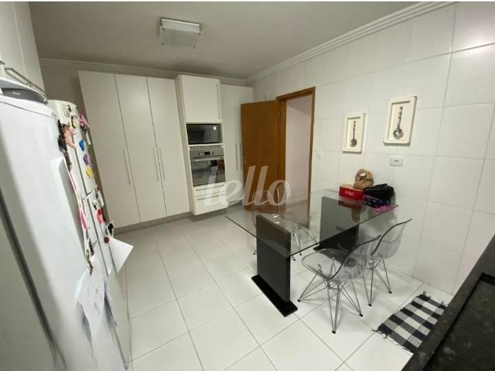 COZINHA AMPLA de Apartamento à venda, Padrão com 130 m², 3 quartos e 3 vagas em Jardim Bela Vista - Santo André
