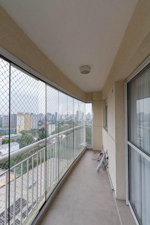 SACADA de Apartamento para alugar, Padrão com 73 m², 1 quarto e 1 vaga em Vila Clementino - São Paulo