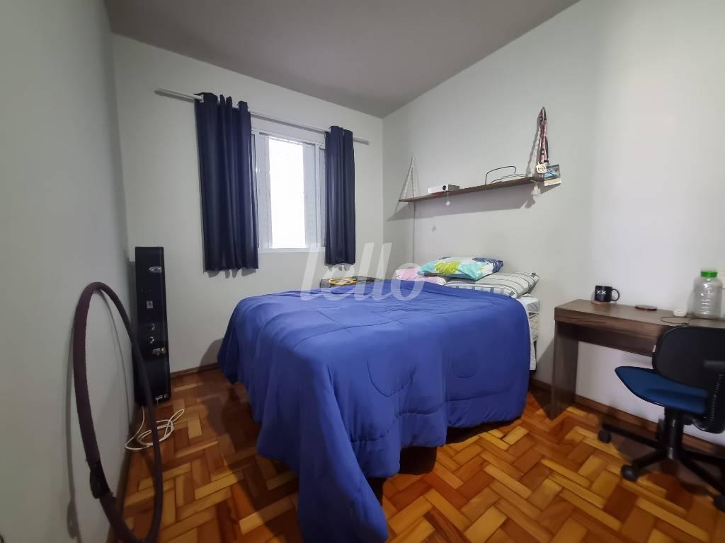 DORMITÓRIO de Casa à venda, sobrado com 206 m², 3 quartos e 3 vagas em Jardim Ivone - São Paulo