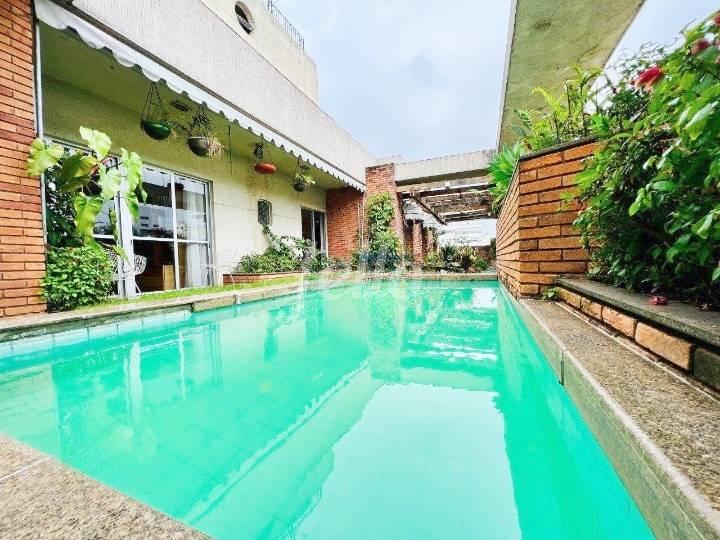 PISCINA de Apartamento à venda, cobertura - Padrão com 325 m², e em Jardim Paulista - São Paulo
