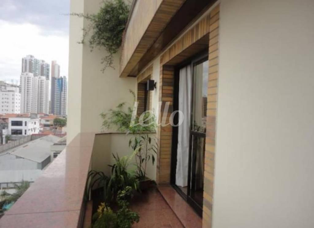 SACADA de Apartamento à venda, Padrão com 188 m², 4 quartos e 2 vagas em Vila Santo Estevão - São Paulo