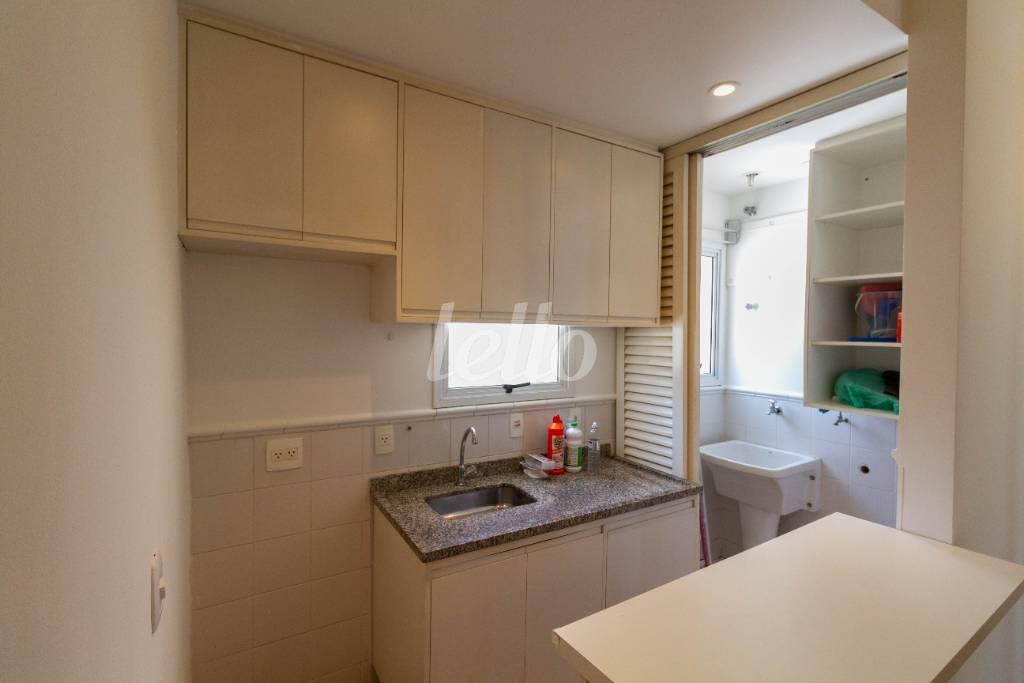 COZINHA de Apartamento para alugar, Padrão com 43 m², 1 quarto e 1 vaga em Vila Olímpia - São Paulo