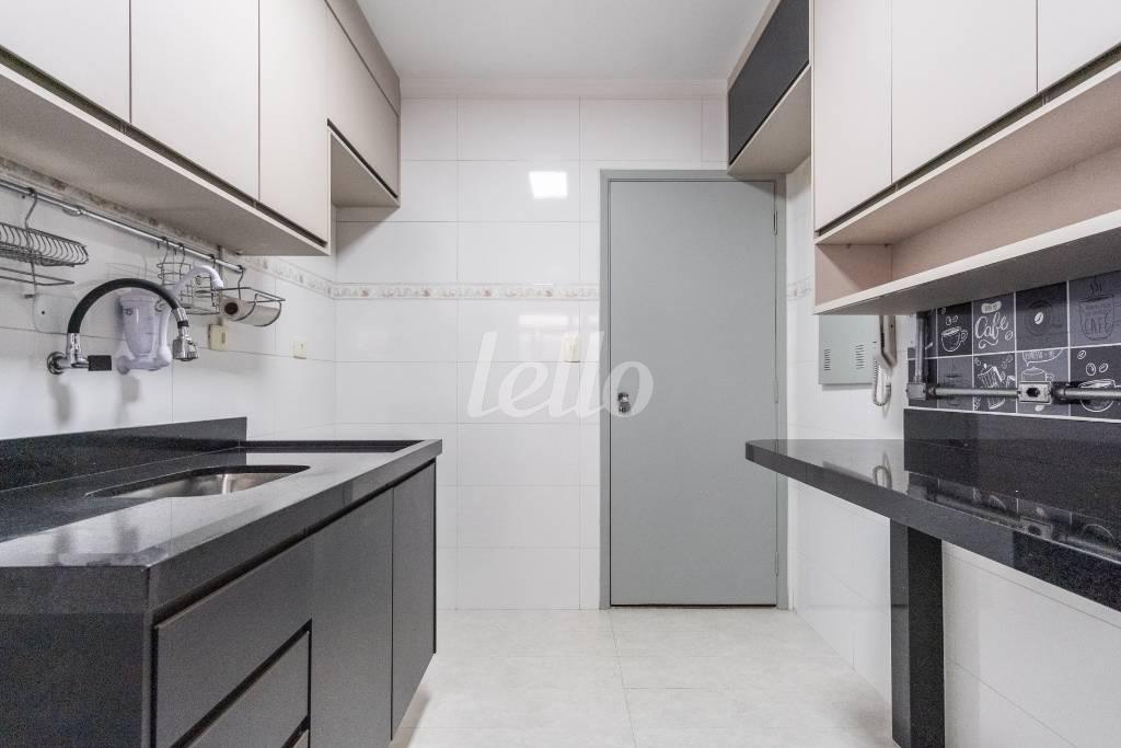 COZINHA de Apartamento à venda, Padrão com 67 m², 2 quartos e 2 vagas em Pinheiros - São Paulo