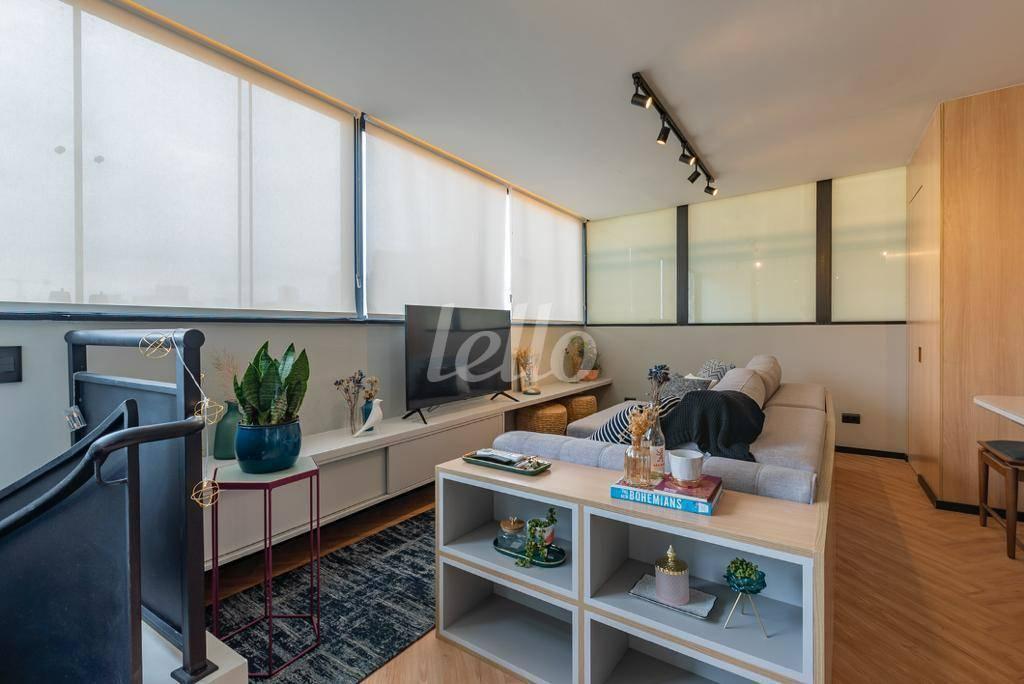 SALA de Apartamento para alugar, Padrão com 65 m², 1 quarto e 1 vaga em Vila Olímpia - São Paulo