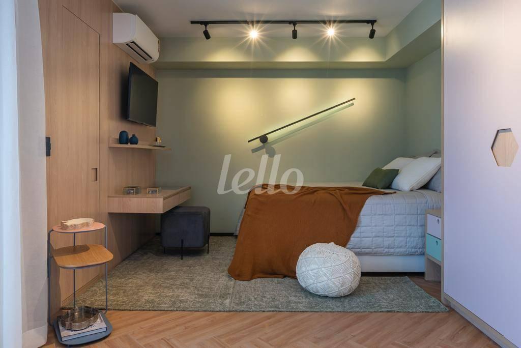 DORMITÓRIO de Apartamento para alugar, Padrão com 65 m², 1 quarto e 1 vaga em Vila Olímpia - São Paulo