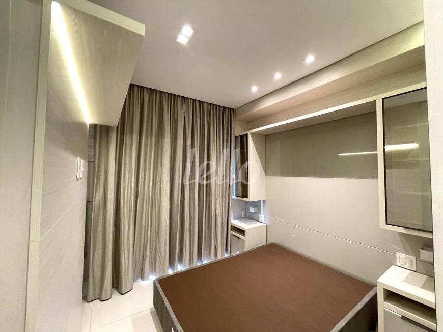 DORMITÓRIO de Apartamento para alugar, Padrão com 73 m², 2 quartos e 1 vaga em Pinheiros - São Paulo