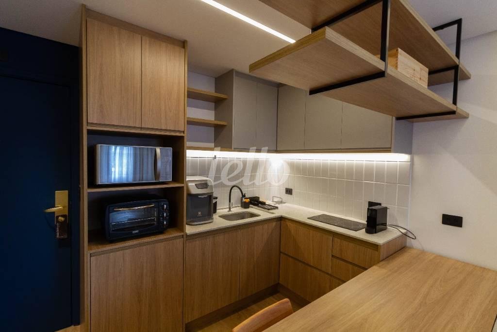 COZINHA de Apartamento para alugar, Padrão com 31 m², 1 quarto e 1 vaga em Vila Olímpia - São Paulo