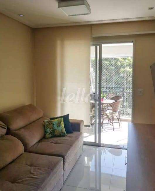 SALA DE ESTAR de Apartamento à venda, Padrão com 61 m², 2 quartos e 1 vaga em Vila Gomes - São Paulo