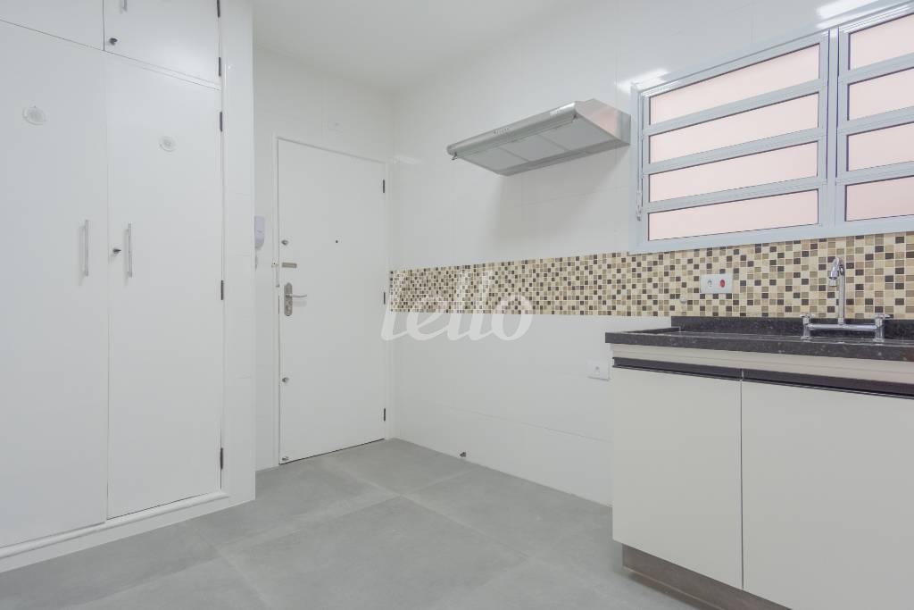 COZINHA de Apartamento para alugar, Padrão com 100 m², 2 quartos e 1 vaga em Paraíso - São Paulo