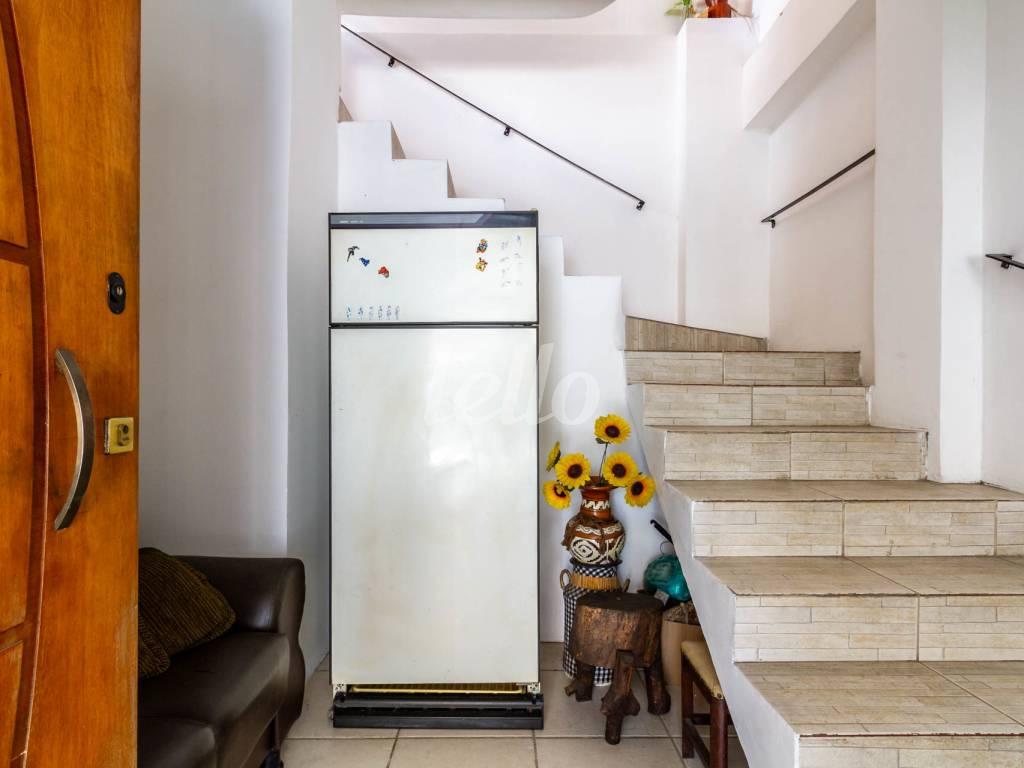 SALA de Casa para alugar, sobrado com 140 m², 2 quartos e 2 vagas em Indianópolis - São Paulo