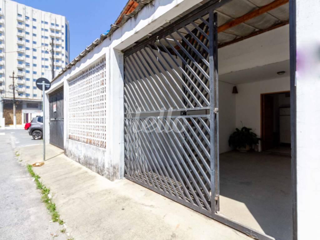 FACHADA de Casa para alugar, sobrado com 140 m², 2 quartos e 2 vagas em Indianópolis - São Paulo