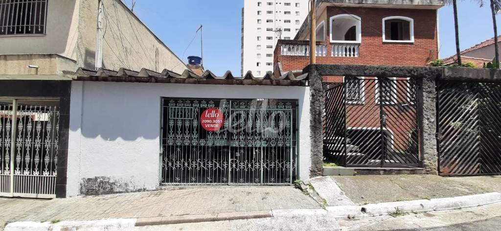 FACHADA de Casa à venda, térrea com 65 m², 3 quartos e 1 vaga em Vila Carrão - São Paulo