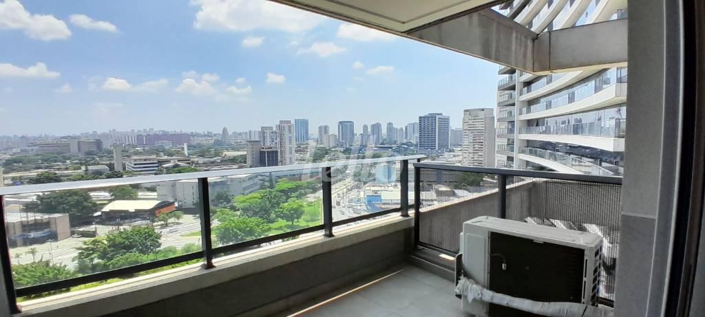 VARANDA de Apartamento para alugar, Padrão com 62 m², 2 quartos e 1 vaga em Água Branca - São Paulo