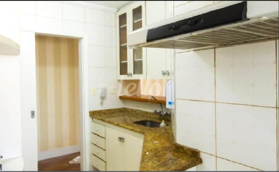 COZINHA de Apartamento à venda, Padrão com 72 m², 3 quartos e 2 vagas em Indianópolis - São Paulo