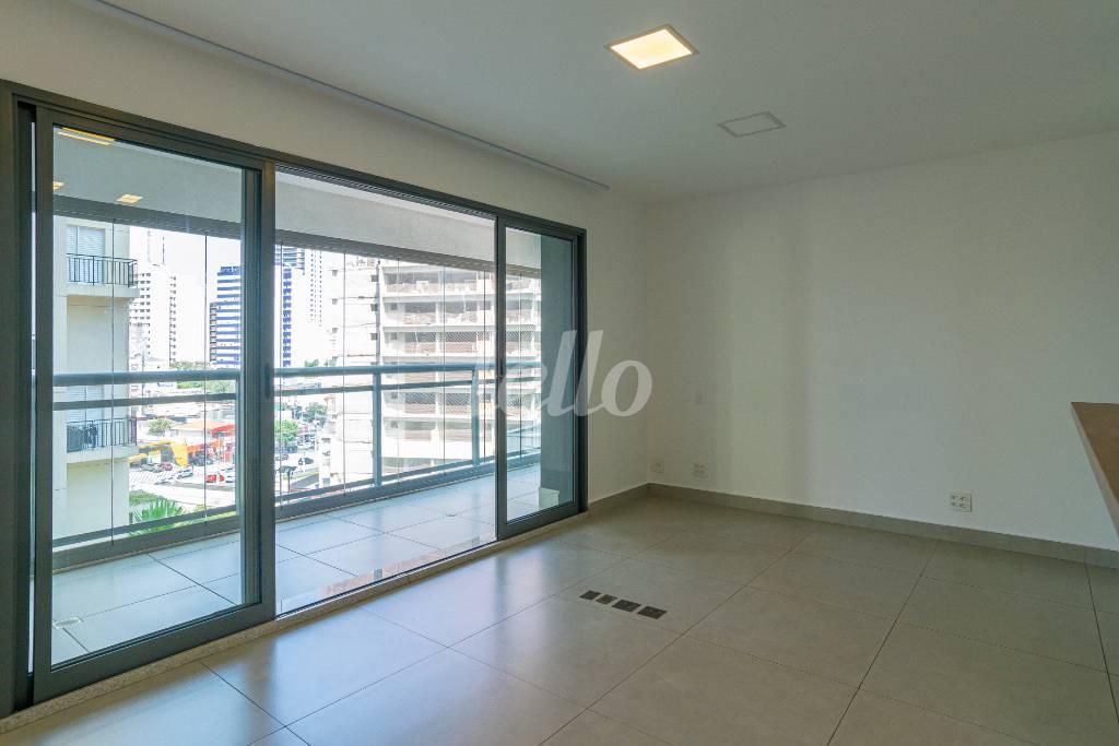 DORMITÓRIO de Apartamento para alugar, Studio com 41 m², 1 quarto e 1 vaga em Sumarezinho - São Paulo