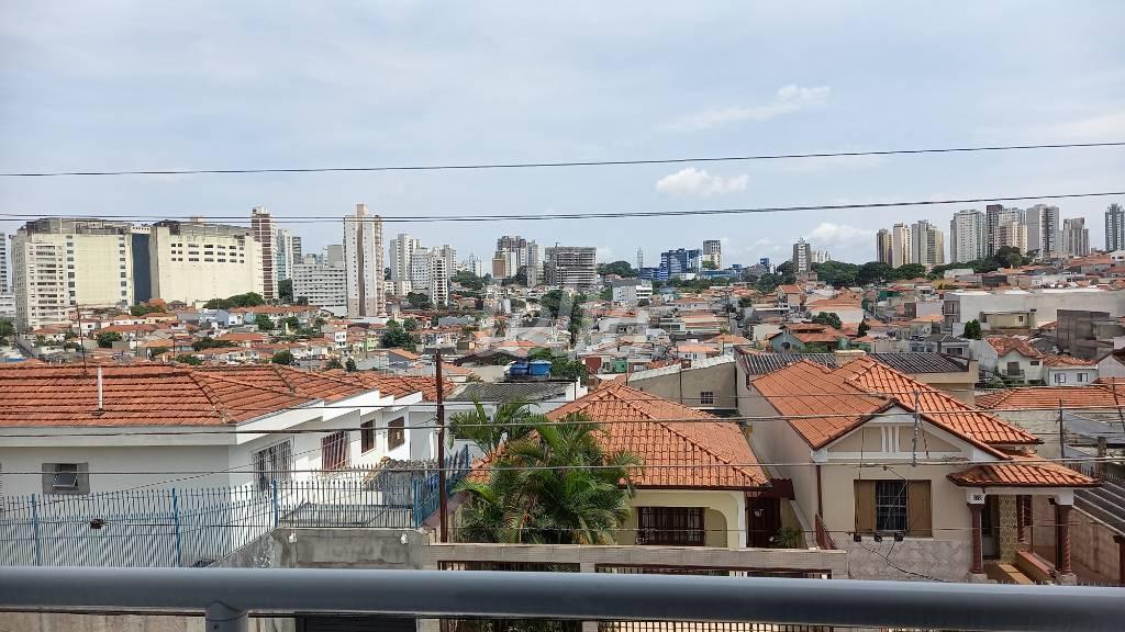 VISTA SACADA SUÍTE de Casa à venda, sobrado com 142 m², 3 quartos e 4 vagas em Vila Prudente - São Paulo