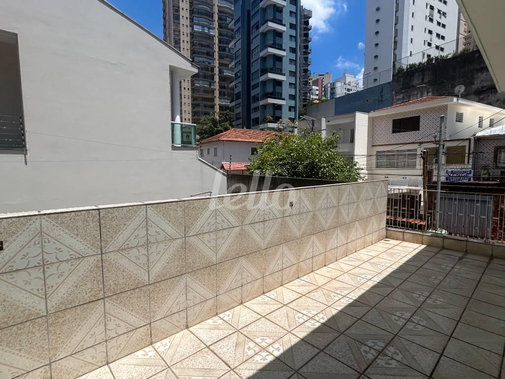TERRAÇO de Casa à venda, sobrado com 182 m², 3 quartos e 6 vagas em Santana - São Paulo