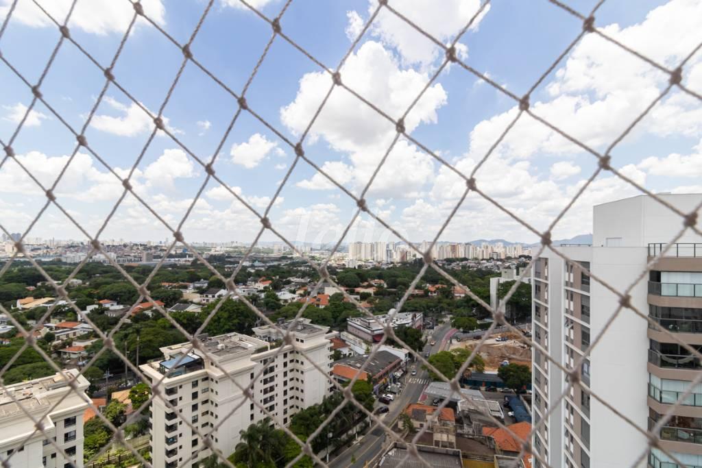 VISTA VARANDA de Apartamento à venda, Padrão com 87 m², 3 quartos e 2 vagas em Alto da Lapa - São Paulo