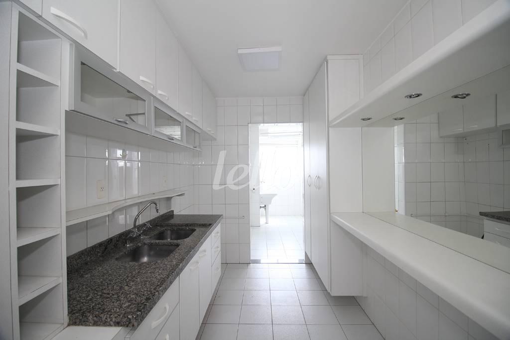 COZINHA de Apartamento para alugar, Padrão com 119 m², 3 quartos e 3 vagas em Vila Mariana - São Paulo