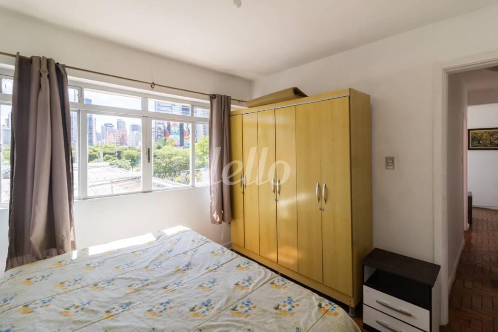 SUITE de Apartamento para alugar, Padrão com 68 m², 2 quartos e 1 vaga em Pinheiros - São Paulo