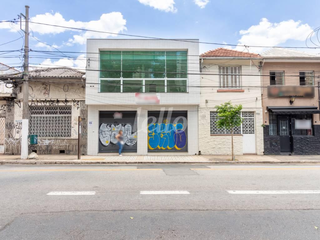 FACHADA de Loja para alugar, Padrão com 400 m², e 2 vagas em Santana - São Paulo