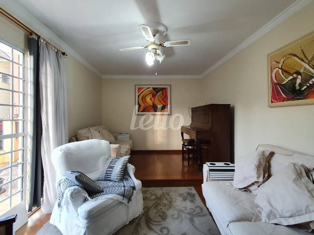 LIVING de Casa à venda, sobrado com 188 m², 2 quartos e 2 vagas em Vila Clementino - São Paulo