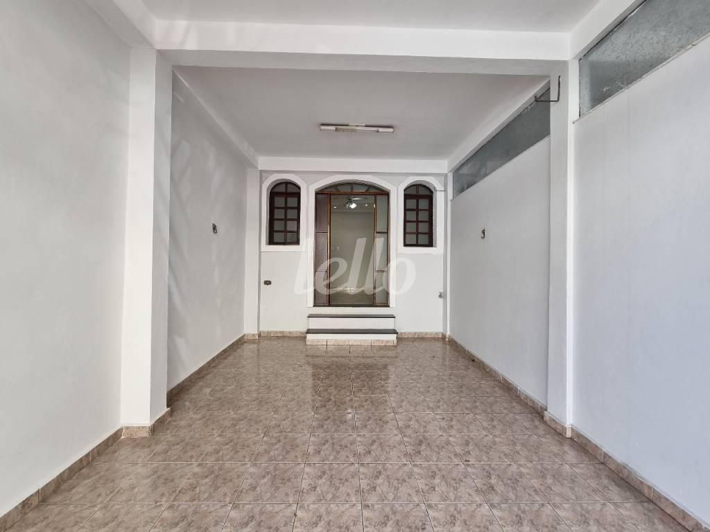 GARAGEM de Casa à venda, sobrado com 140 m², 3 quartos e 1 vaga em Vila Clementino - São Paulo