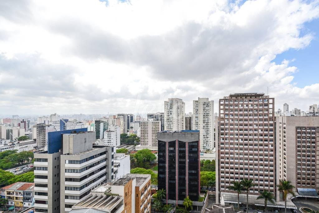 VISTA de Apartamento à venda, Duplex com 110 m², 3 quartos e 2 vagas em Bela Vista - São Paulo