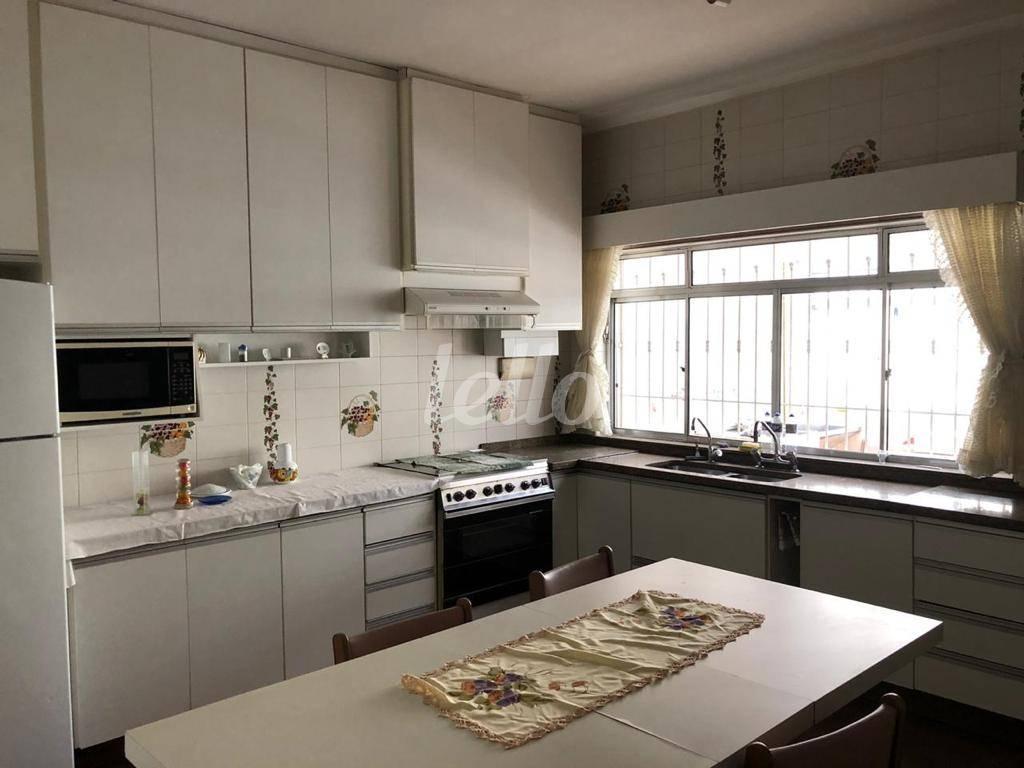COZINHA de Casa à venda, assobradada com 295 m², 3 quartos e 4 vagas em Chácara Belenzinho - São Paulo