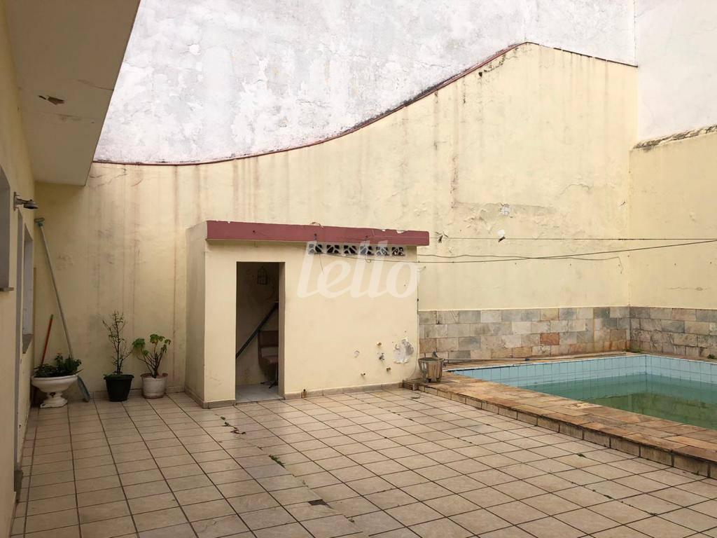 TERRAÇO COM PISCINA de Casa à venda, assobradada com 295 m², 3 quartos e 4 vagas em Chácara Belenzinho - São Paulo