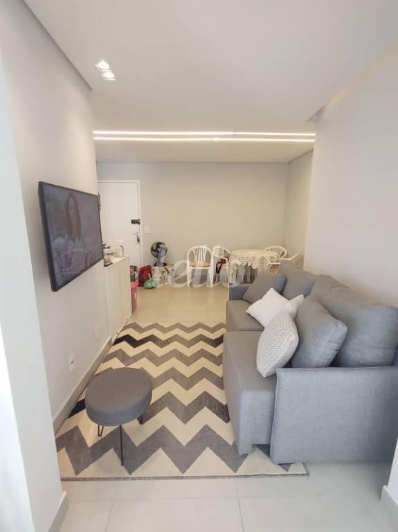 SALA de Apartamento à venda, Padrão com 56 m², 2 quartos e 1 vaga em Vila Rosália - Guarulhos