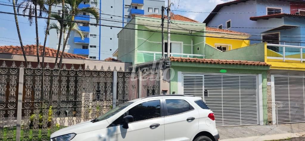 FACHADA de Casa à venda, sobrado com 190 m², 3 quartos e 2 vagas em Jardim São Paulo - São Paulo