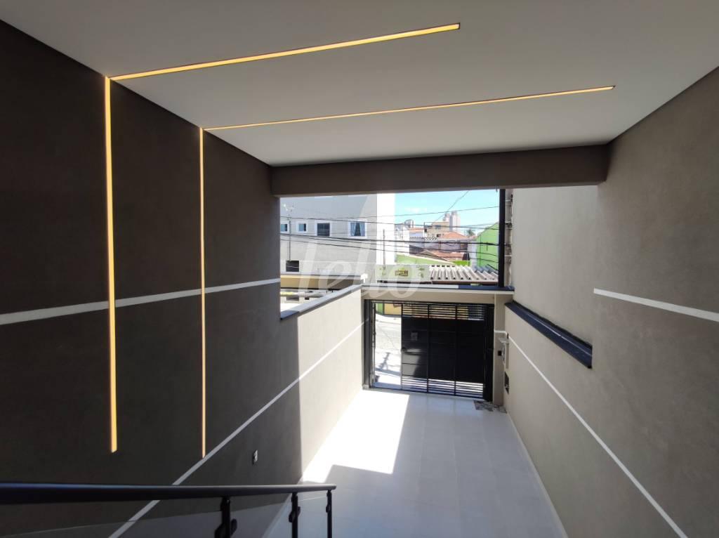 GARAGEM de Casa à venda, sobrado com 125 m², 3 quartos e 2 vagas em Vila Dom Pedro Ii - São Paulo