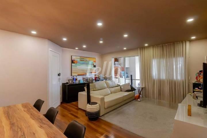 SALA de Apartamento à venda, Padrão com 103 m², 2 quartos e 2 vagas em Vila Brasilio Machado - São Paulo
