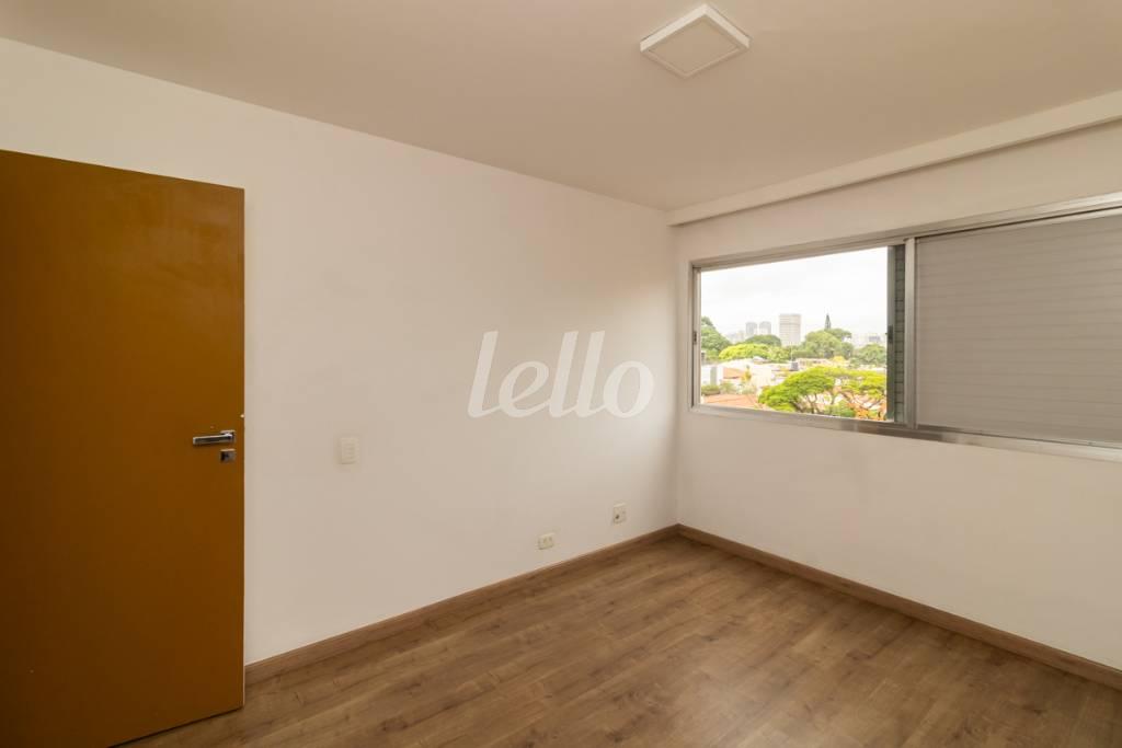 QUARTO 1 de Apartamento para alugar, Padrão com 90 m², 2 quartos e 1 vaga em Pinheiros - São Paulo