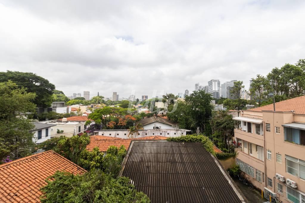 VISTA de Apartamento para alugar, Padrão com 90 m², 2 quartos e 1 vaga em Pinheiros - São Paulo