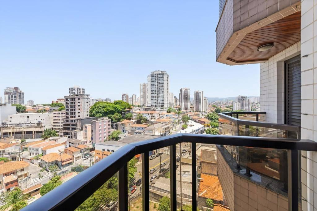 VISTA de Apartamento à venda, Padrão com 210 m², 4 quartos e 3 vagas em Santana - São Paulo