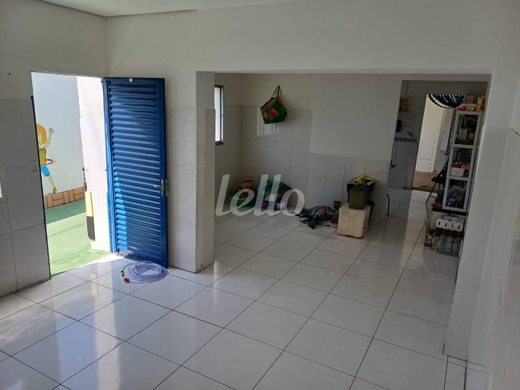 SALÃO de Salão à venda, Padrão com 283 m², e 12 vagas em Mooca - São Paulo