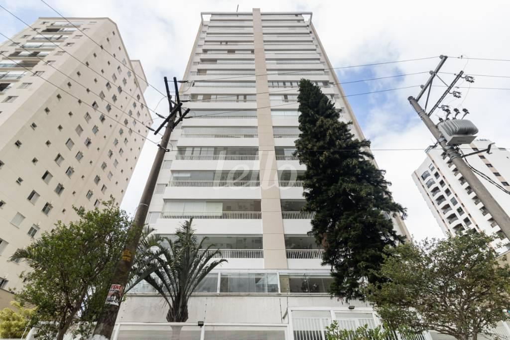 FACHADA de Apartamento à venda, Padrão com 97 m², 2 quartos e 2 vagas em Vila Bertioga - São Paulo