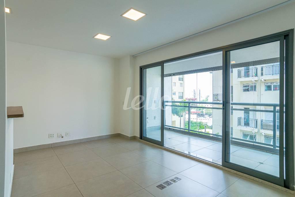 DORMITÓRIO de Apartamento para alugar, Studio com 41 m², 1 quarto e 1 vaga em Sumarezinho - São Paulo